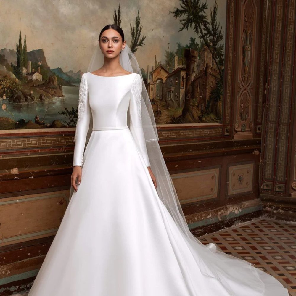 Pronovias Vesta Wedding Dress